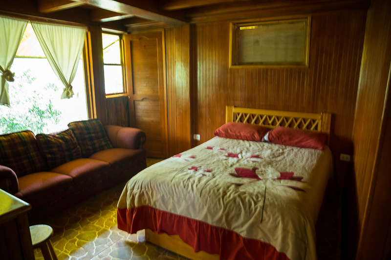 Interior 6